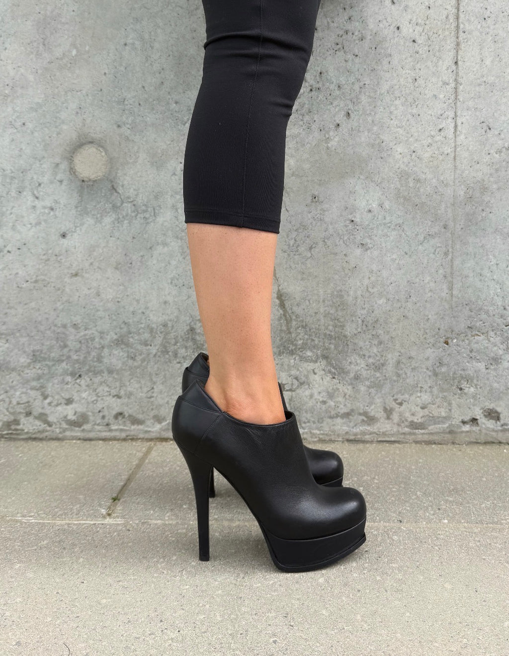 Fendi FF Black Leather Stiletto Ankle Boots