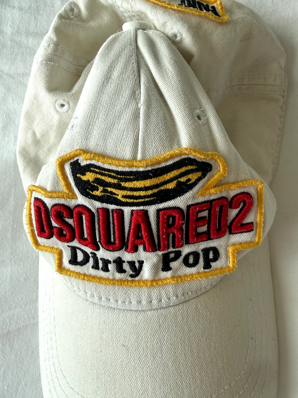 DSQUARED2 Distressed Cap